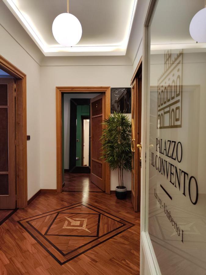 Palazzo Il Convento Luxury Umberto I Bed and Breakfast Napels Buitenkant foto