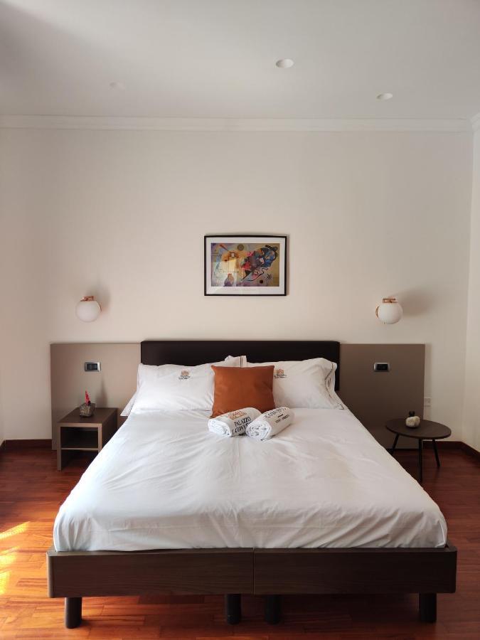 Palazzo Il Convento Luxury Umberto I Bed and Breakfast Napels Buitenkant foto