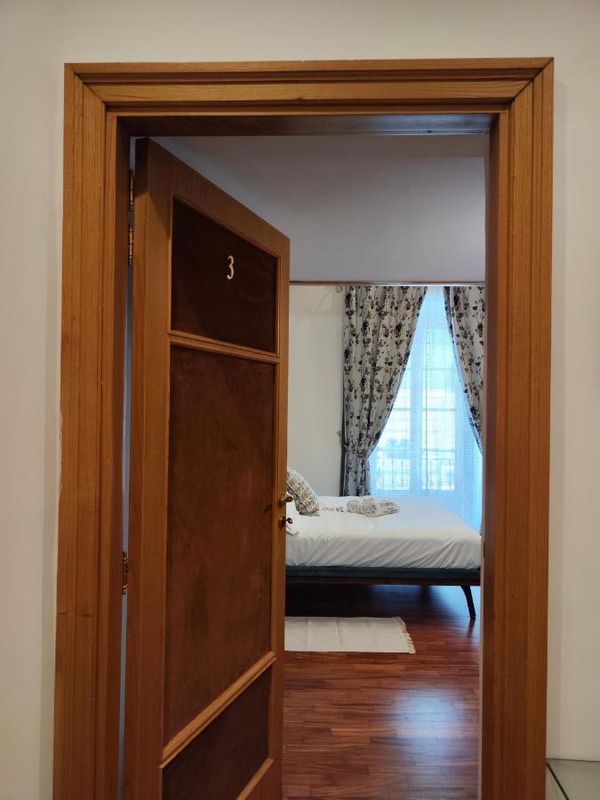 Palazzo Il Convento Luxury Umberto I Bed and Breakfast Napels Buitenkant foto