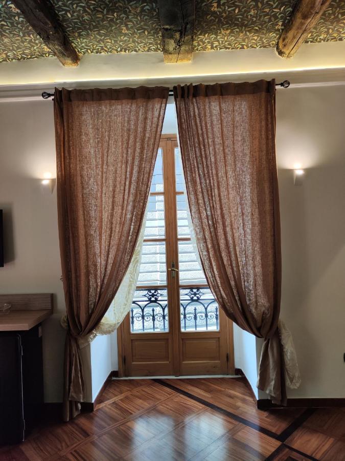 Palazzo Il Convento Luxury Umberto I Bed and Breakfast Napels Buitenkant foto