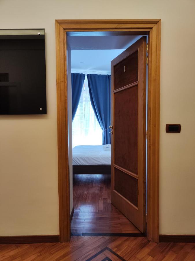 Palazzo Il Convento Luxury Umberto I Bed and Breakfast Napels Buitenkant foto