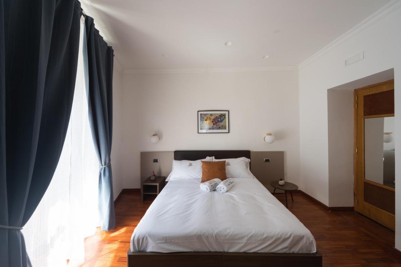Palazzo Il Convento Luxury Umberto I Bed and Breakfast Napels Buitenkant foto
