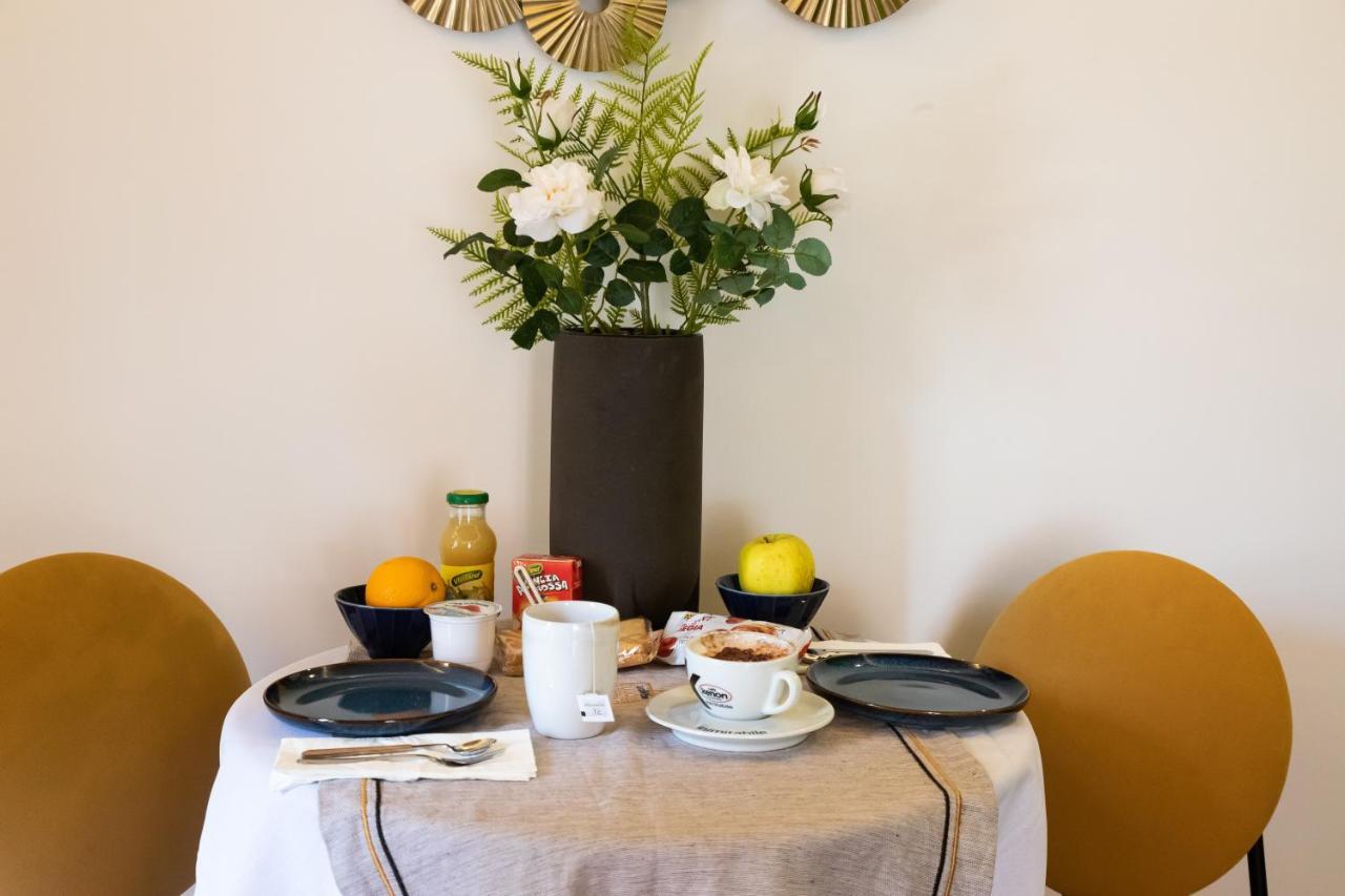 Palazzo Il Convento Luxury Umberto I Bed and Breakfast Napels Buitenkant foto