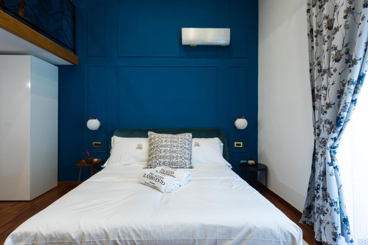Palazzo Il Convento Luxury Umberto I Bed and Breakfast Napels Buitenkant foto